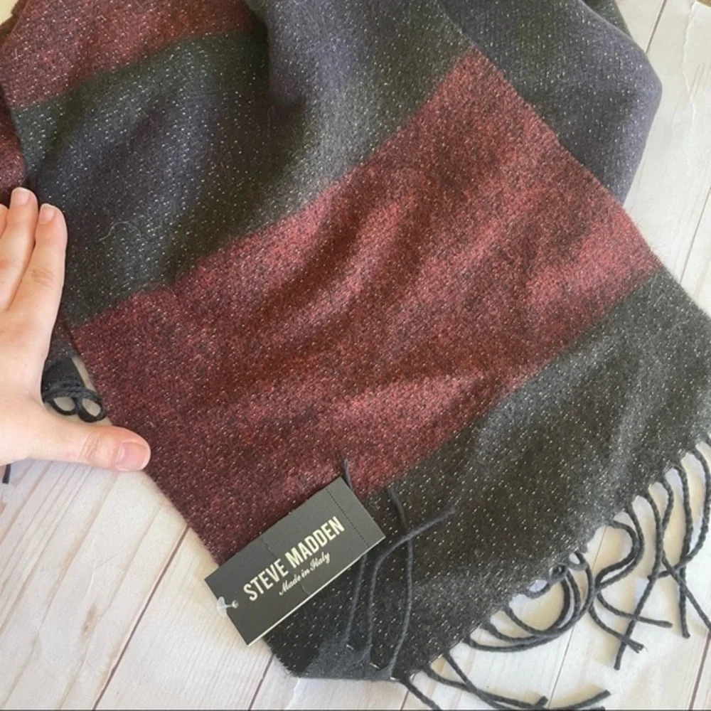 NWT STEVE MADDEN Lurex Striped Blanket Scarf